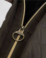Load image into Gallery viewer, Barbour - Quilted Tote Bag in Olive
