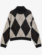 Load image into Gallery viewer, Barbour - Marlow Argyle Wool Jumper
