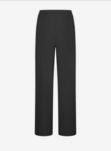 Load image into Gallery viewer, Riani - Wide Fit Jersey Pants in Black
