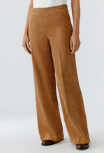 Load image into Gallery viewer, Oui - Cordhose - Flared Fit - camel
