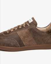 Load image into Gallery viewer, Nerogiardini - Women’s Leather Sneakers

