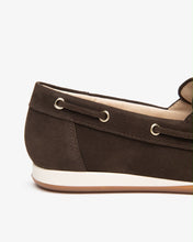 Load image into Gallery viewer, Nerogiardini - Suede Boat Show in Chocolate
