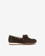 Load image into Gallery viewer, Nerogiardini - Suede Boat Show in Chocolate
