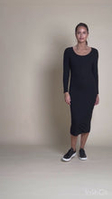 Load and play video in Gallery viewer, Eb&amp;Ive - Studio Jersey Maxi Dress in Black
