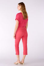 Load image into Gallery viewer, Oui - Cropped Jean in Raspberry
